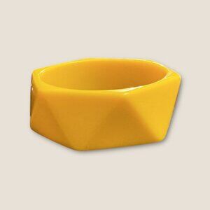 Vintage  Estate Yellow Geometric Resin Bangle Bracelet